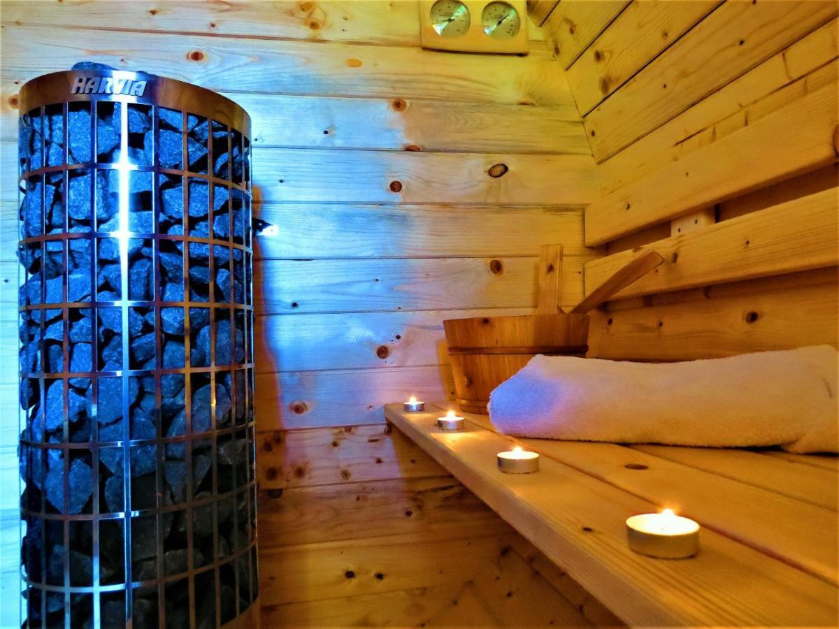 Maja Pokoje Z Widokiem Kameralna Agroturystyka Na Pogorzu Izerskim Z Sauna I Jacuzzi (Adults Only) Mirsk Luaran gambar
